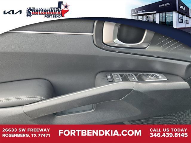 new 2025 Kia Sorento car, priced at $40,765