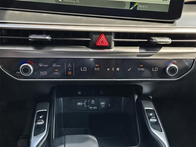 new 2025 Kia Sorento car, priced at $40,765