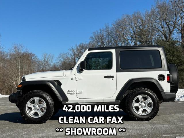 used 2019 Jeep Wrangler car, priced at $27,400