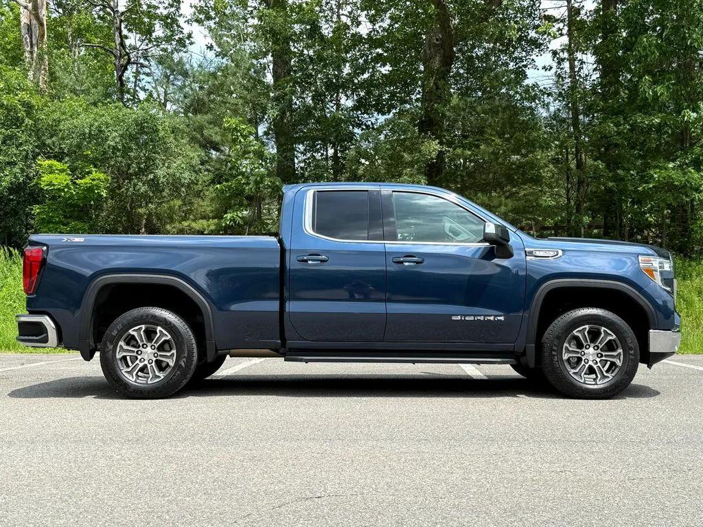 used 2021 GMC Sierra 1500 car, priced at $32,900
