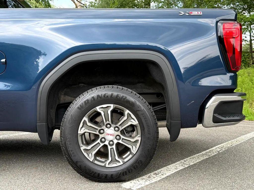 used 2021 GMC Sierra 1500 car, priced at $32,900