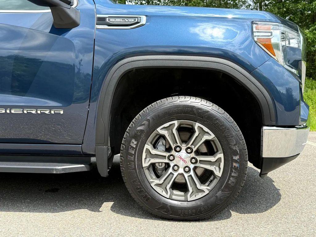 used 2021 GMC Sierra 1500 car, priced at $32,900