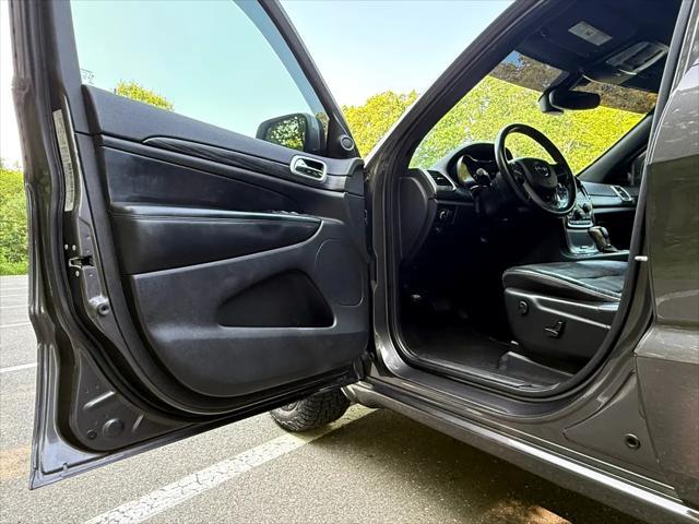 used 2019 Jeep Grand Cherokee car, priced at $22,900