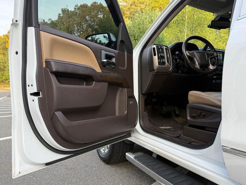 used 2017 GMC Sierra 1500 car, priced at $29,900