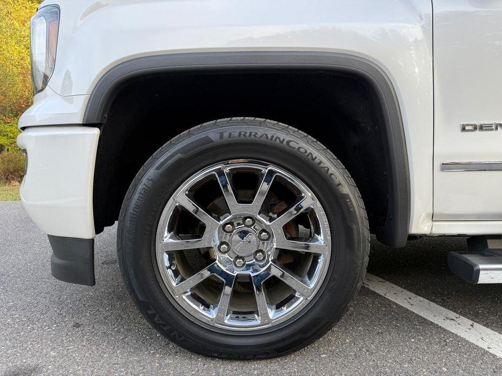 used 2017 GMC Sierra 1500 car, priced at $29,900