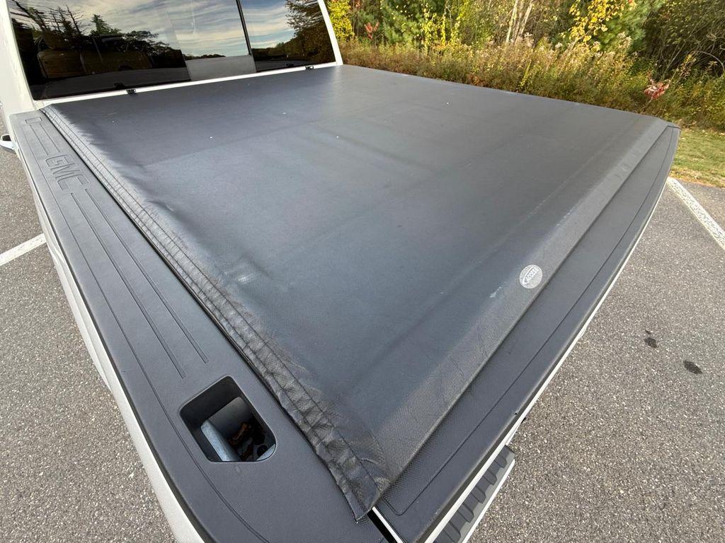 used 2017 GMC Sierra 1500 car, priced at $29,900