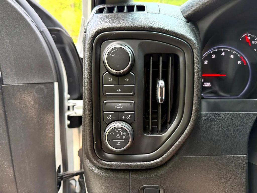 used 2022 Chevrolet Silverado 2500 car, priced at $43,900