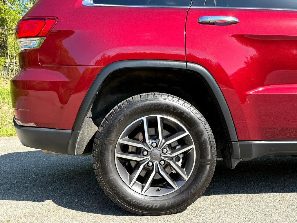 used 2021 Jeep Grand Cherokee car, priced at $23,900