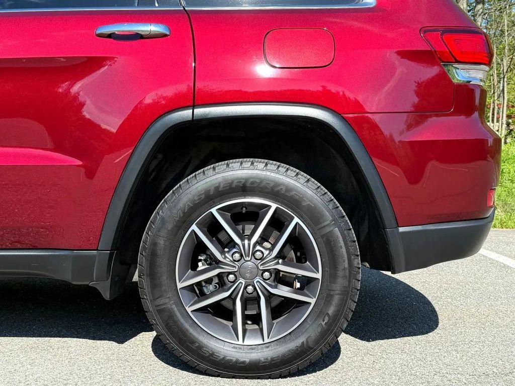 used 2021 Jeep Grand Cherokee car, priced at $23,900