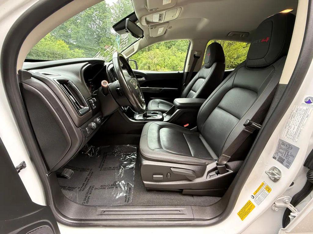 used 2021 GMC Canyon car, priced at $32,900