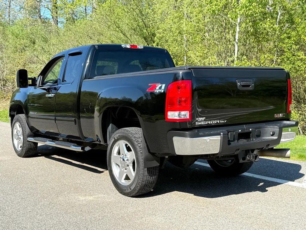 used 2013 GMC Sierra 2500 car, priced at $29,900