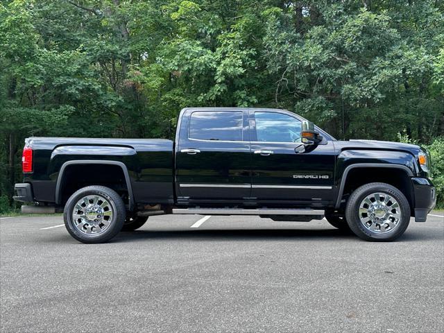 used 2017 GMC Sierra 2500 car, priced at $39,900