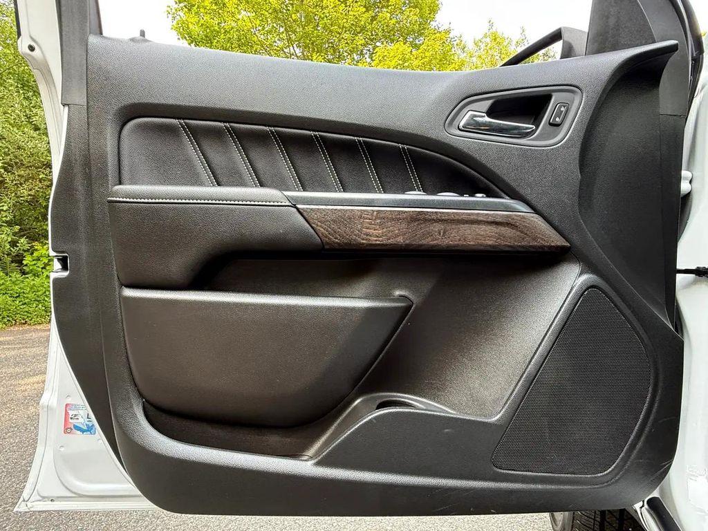 used 2021 GMC Canyon car, priced at $34,400
