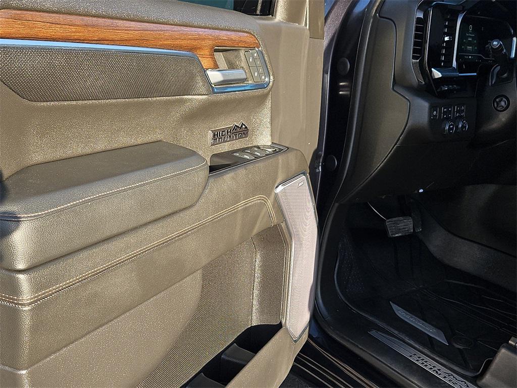 used 2022 Chevrolet Silverado 1500 car, priced at $42,888