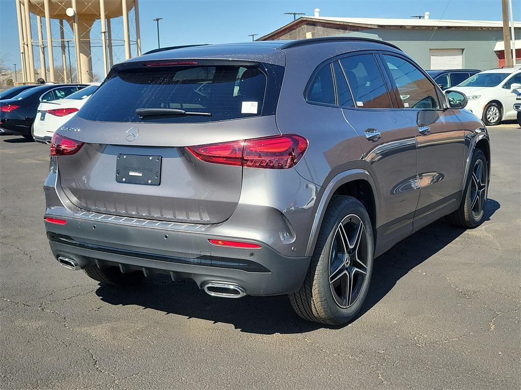 new 2025 Mercedes-Benz GLA 250 car, priced at $54,615