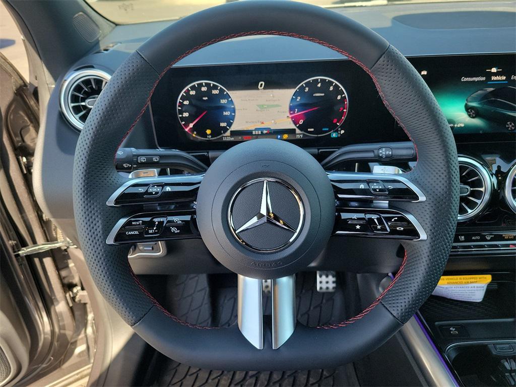 new 2025 Mercedes-Benz GLA 250 car, priced at $54,615