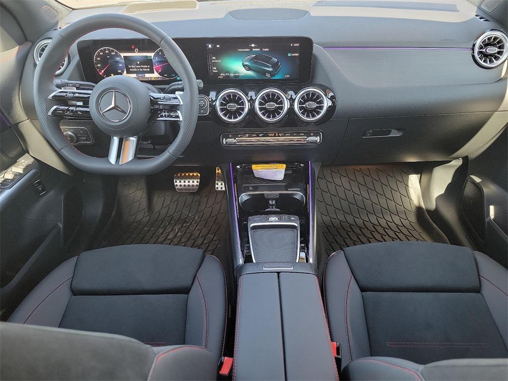 new 2025 Mercedes-Benz GLA 250 car, priced at $54,615