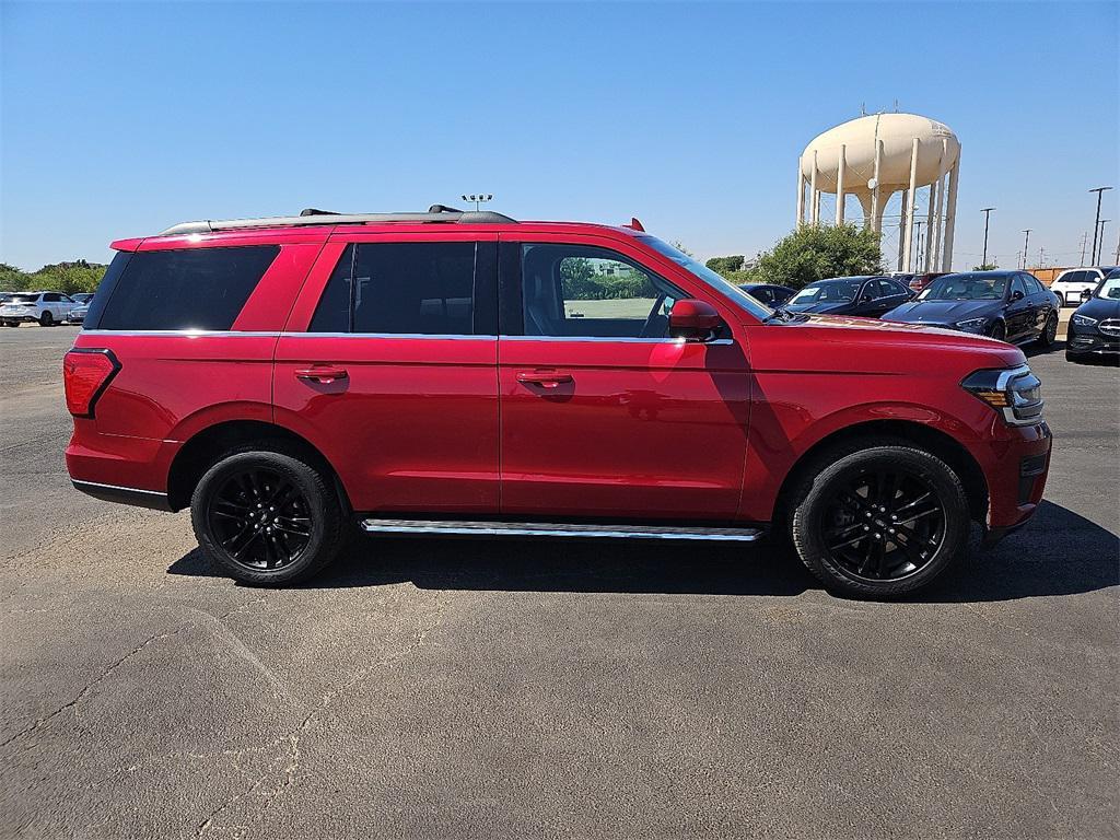 used 2022 Ford Expedition car, priced at $29,888