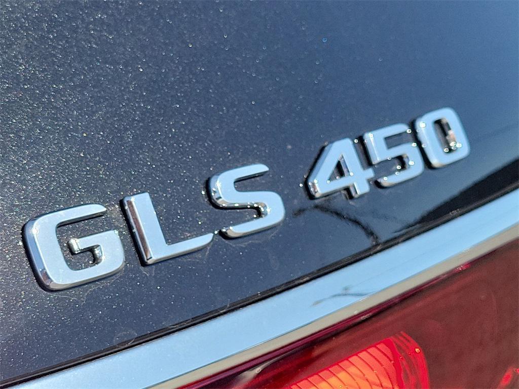 new 2025 Mercedes-Benz GLS 450 car, priced at $96,585