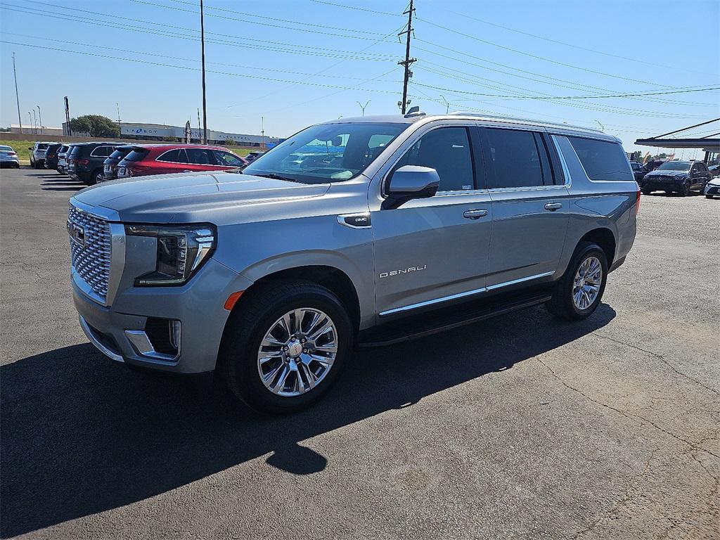 used 2023 GMC Yukon XL car, priced at $54,455
