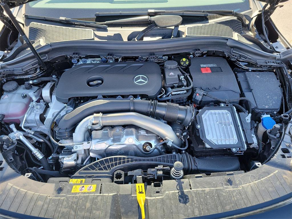 new 2025 Mercedes-Benz GLA 250 car, priced at $45,845