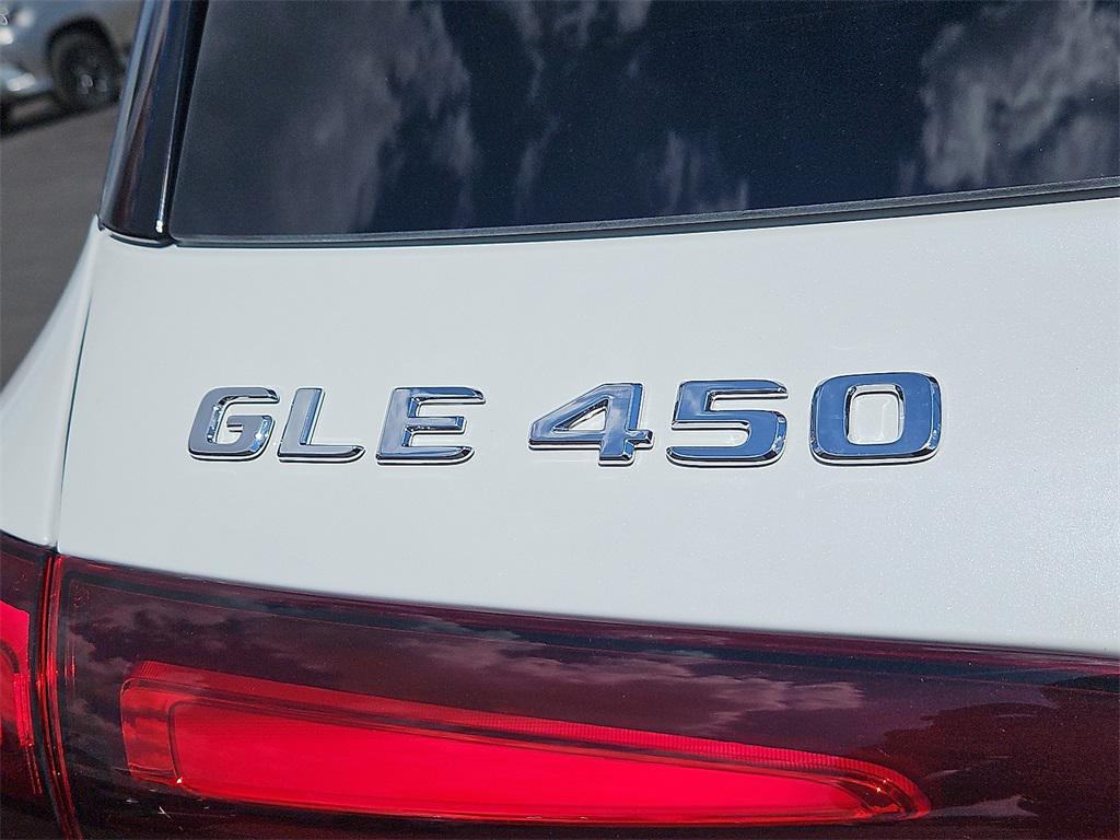 new 2026 Mercedes-Benz GLE 450 car, priced at $87,030