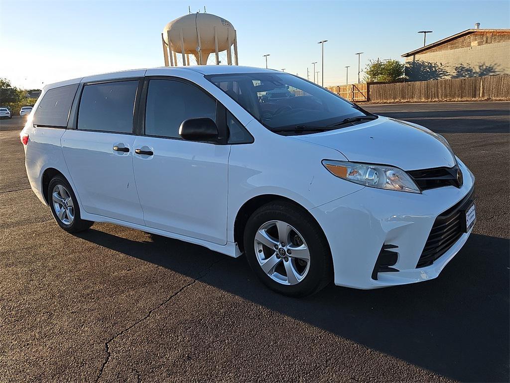 used 2018 Toyota Sienna car, priced at $26,390