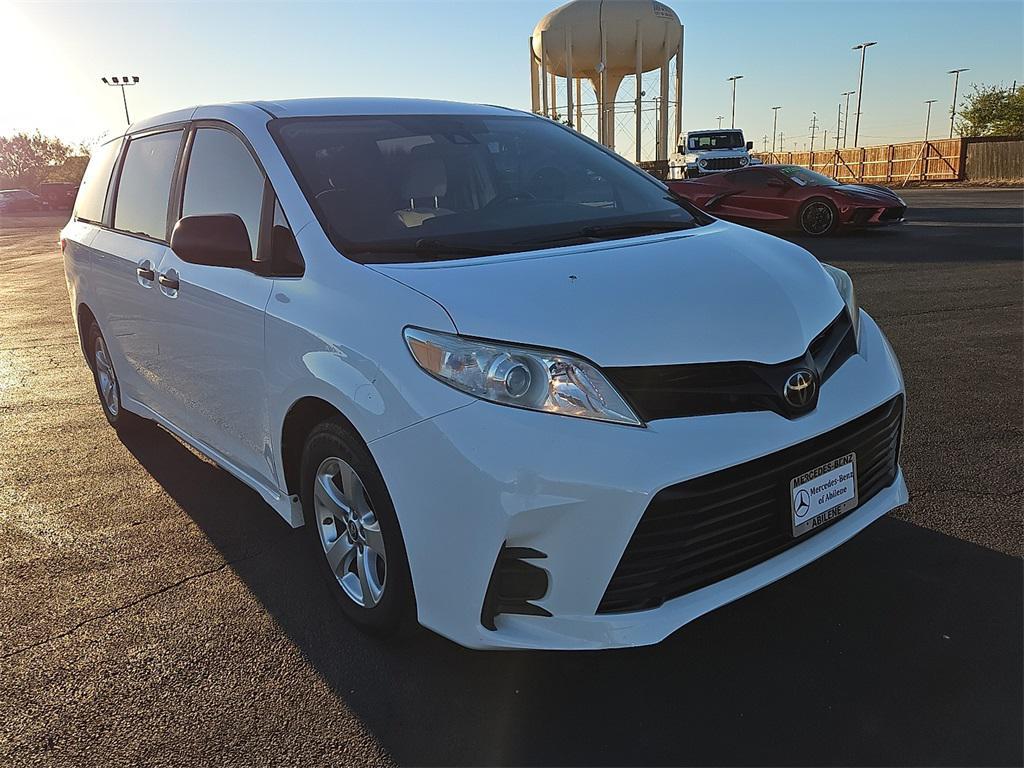 used 2018 Toyota Sienna car, priced at $26,390