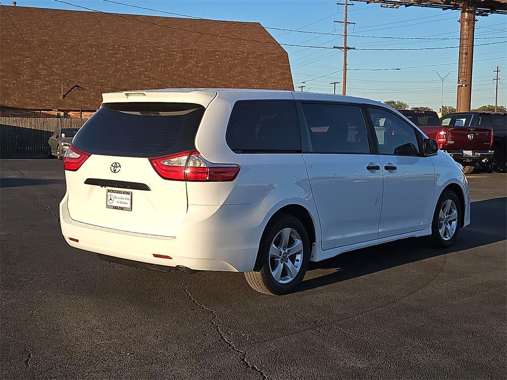 used 2018 Toyota Sienna car, priced at $26,390
