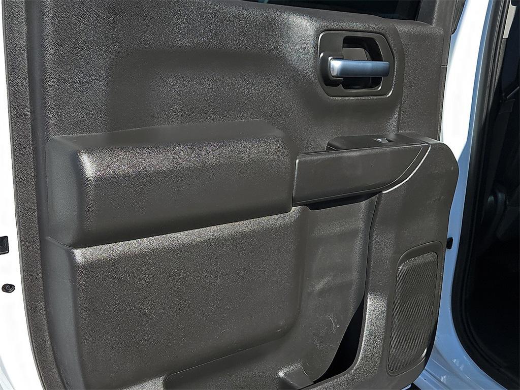 used 2023 Chevrolet Silverado 1500 car, priced at $30,214