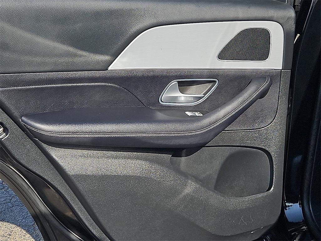 used 2024 Mercedes-Benz GLE 350 car, priced at $41,988
