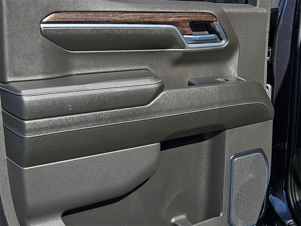 used 2024 GMC Sierra 1500 car, priced at $46,100