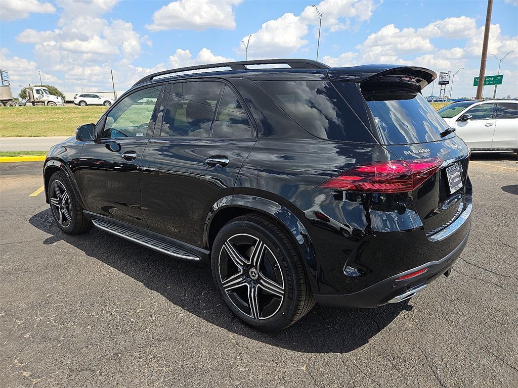 new 2026 Mercedes-Benz GLE 450 car, priced at $83,805