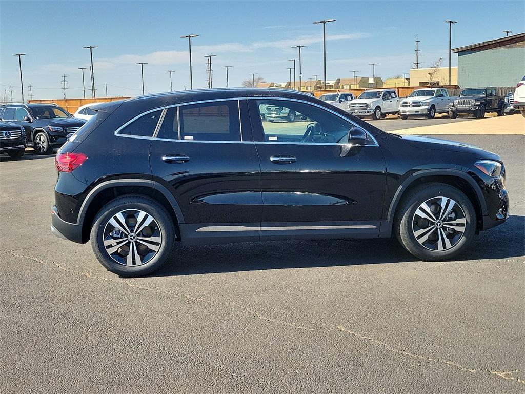 new 2025 Mercedes-Benz GLA 250 car, priced at $46,650