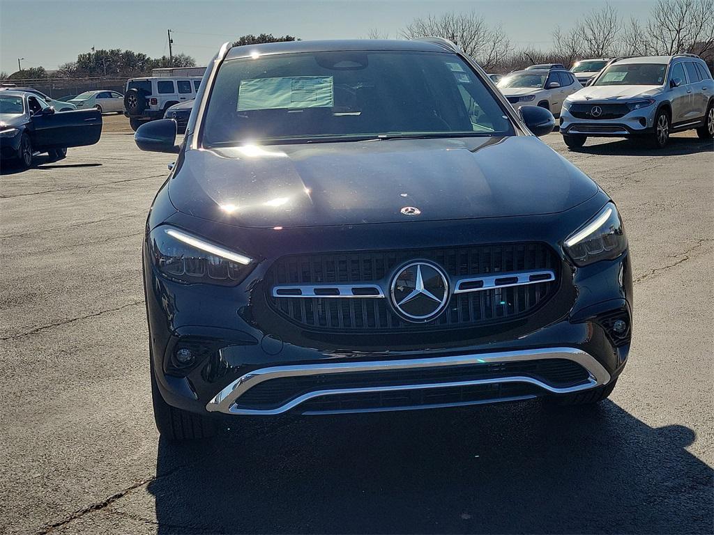 new 2025 Mercedes-Benz GLA 250 car, priced at $46,650
