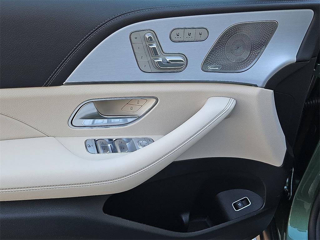 new 2026 Mercedes-Benz AMG GLE 53 car, priced at $110,385