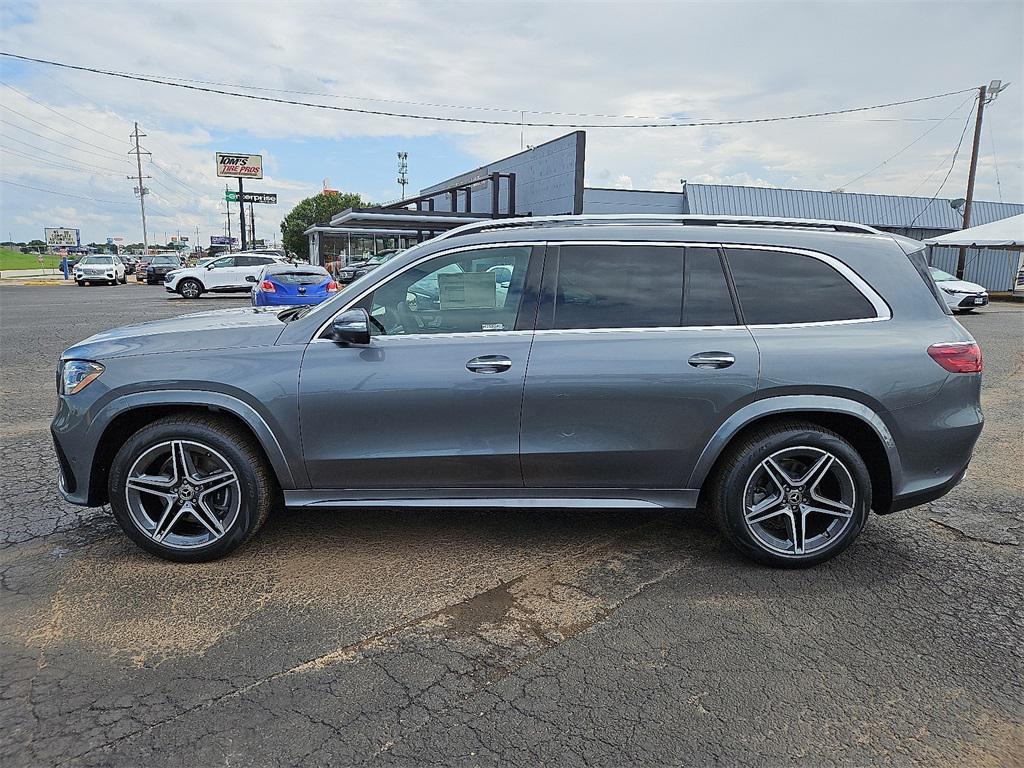 new 2025 Mercedes-Benz GLS 450 car, priced at $94,185