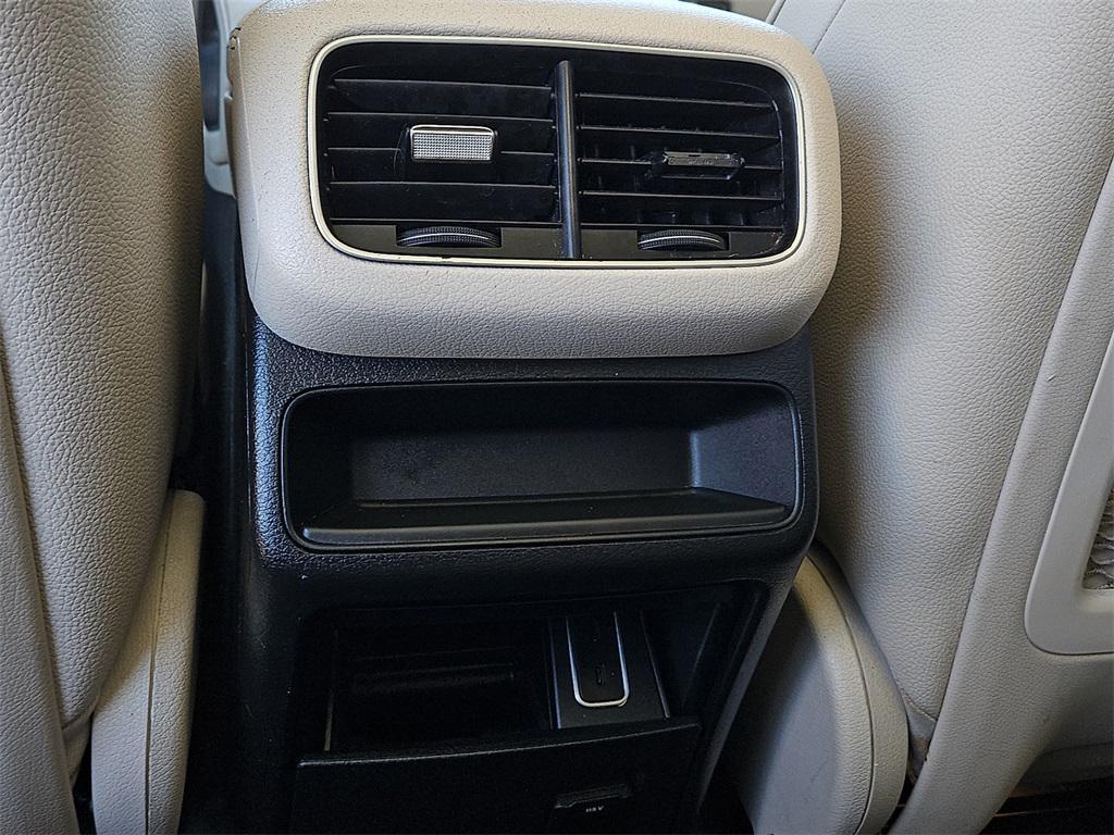 used 2022 Mercedes-Benz GLE 350 car, priced at $38,390