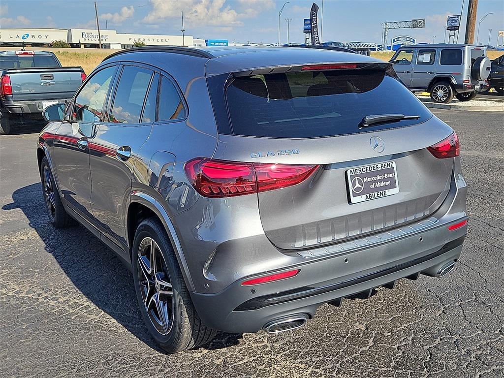 new 2026 Mercedes-Benz GLA 250 car, priced at $52,000