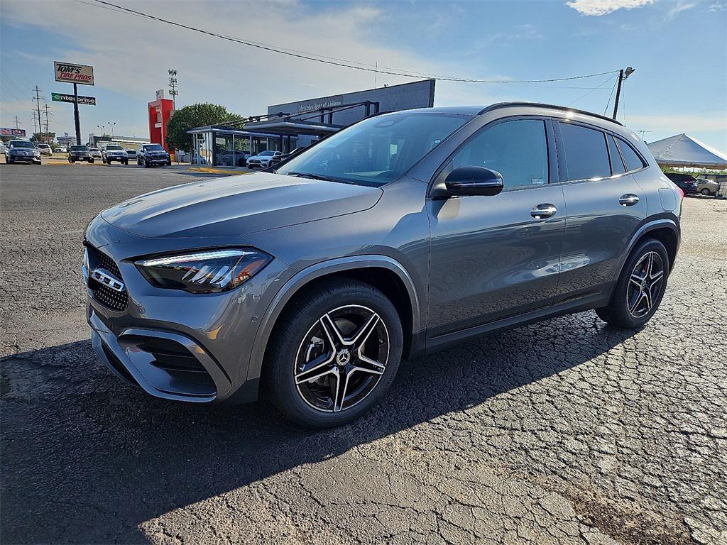 new 2026 Mercedes-Benz GLA 250 car, priced at $52,000