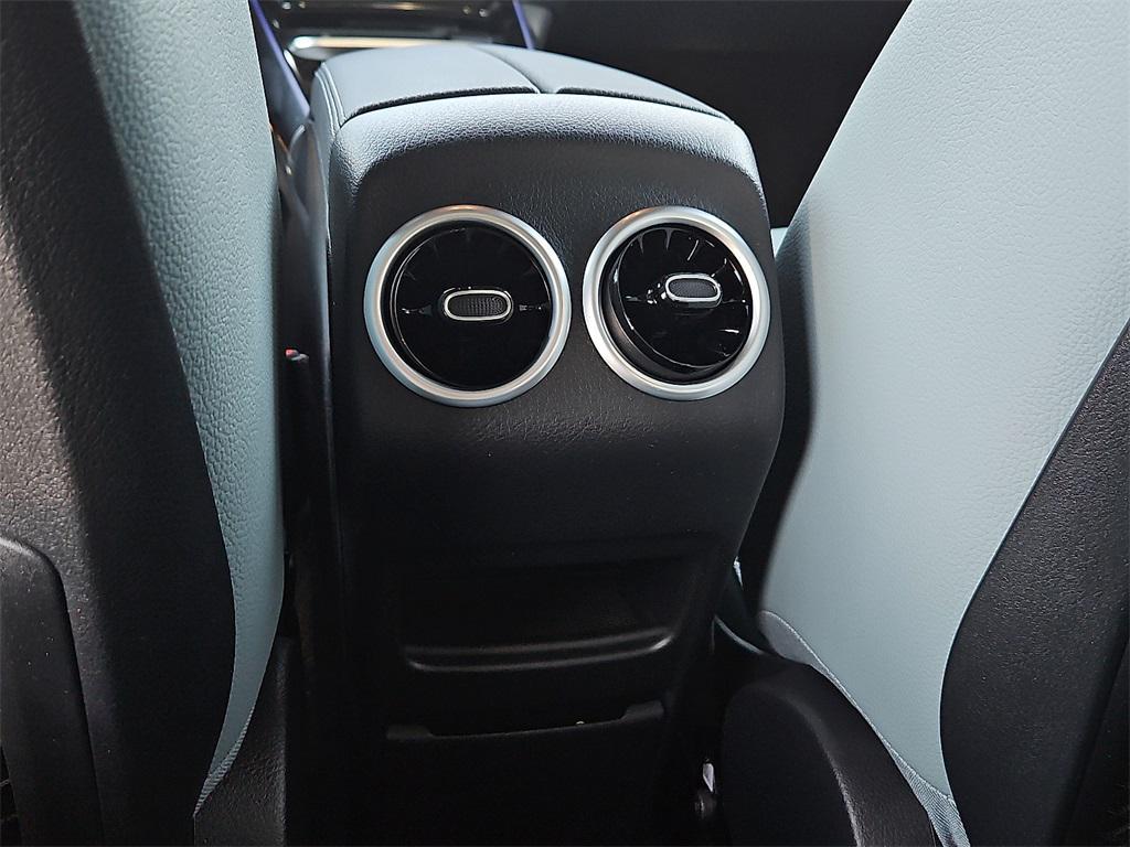 new 2026 Mercedes-Benz GLA 250 car, priced at $52,000