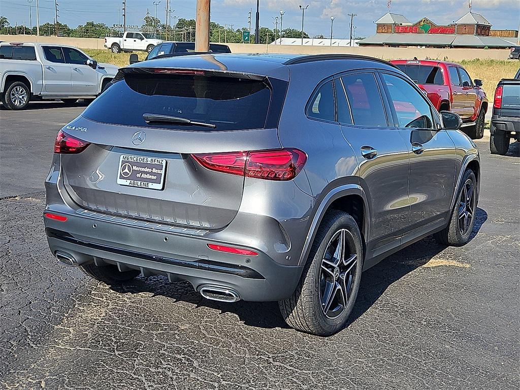 new 2026 Mercedes-Benz GLA 250 car, priced at $52,000