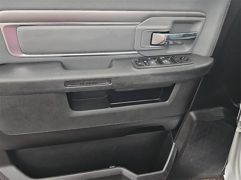 used 2022 Ram 1500 Classic car, priced at $21,145