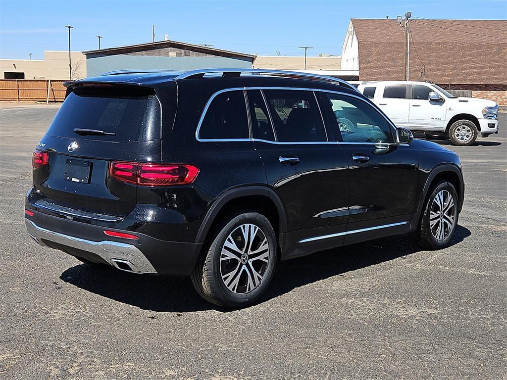 new 2025 Mercedes-Benz GLB 250 car, priced at $48,645
