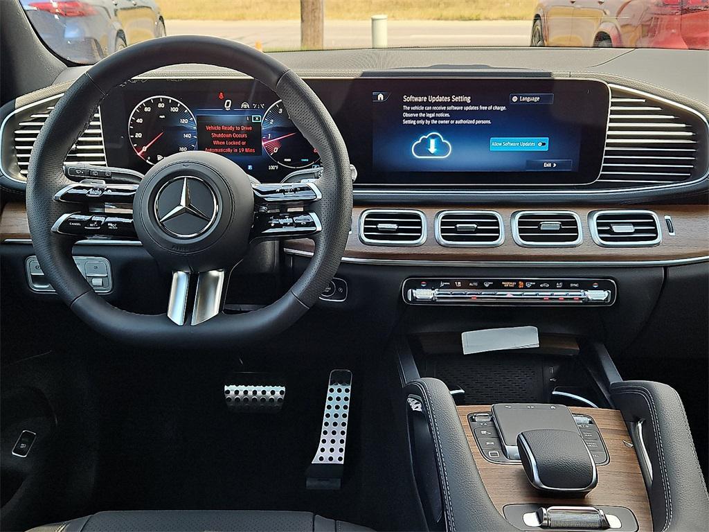 new 2025 Mercedes-Benz GLS 450 car, priced at $95,365