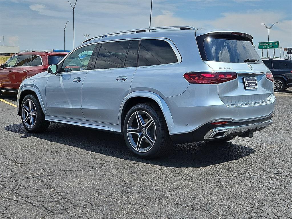 new 2025 Mercedes-Benz GLS 450 car, priced at $95,365