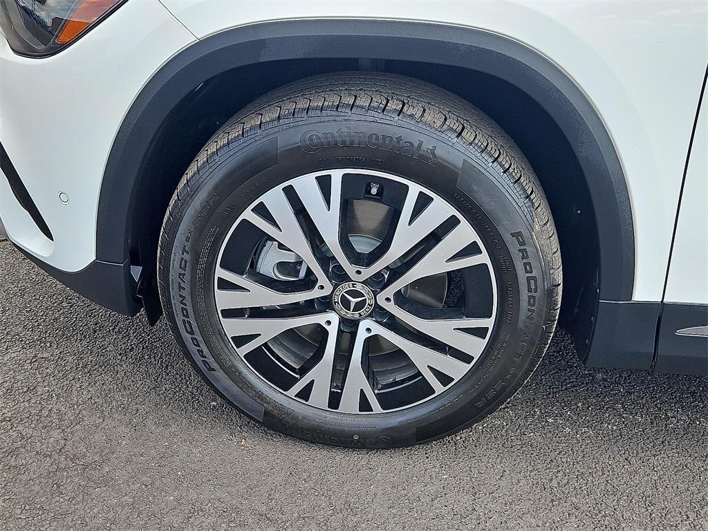 used 2025 Mercedes-Benz GLA 250 car, priced at $40,326