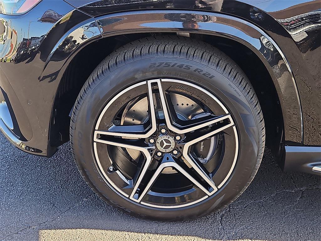 new 2025 Mercedes-Benz GLS 450 car, priced at $96,585