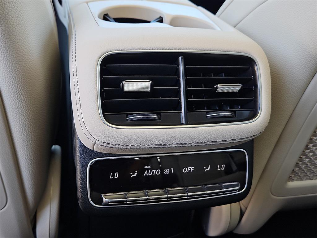 new 2025 Mercedes-Benz GLS 450 car, priced at $96,585