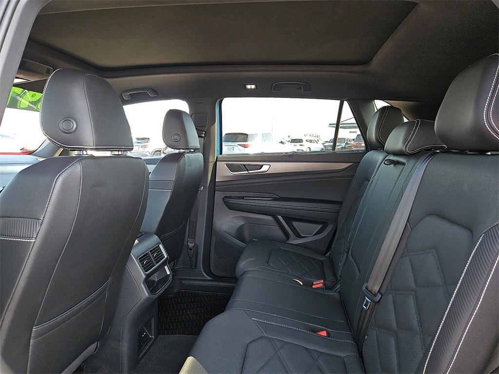 used 2025 Volkswagen Atlas Cross Sport car, priced at $34,199